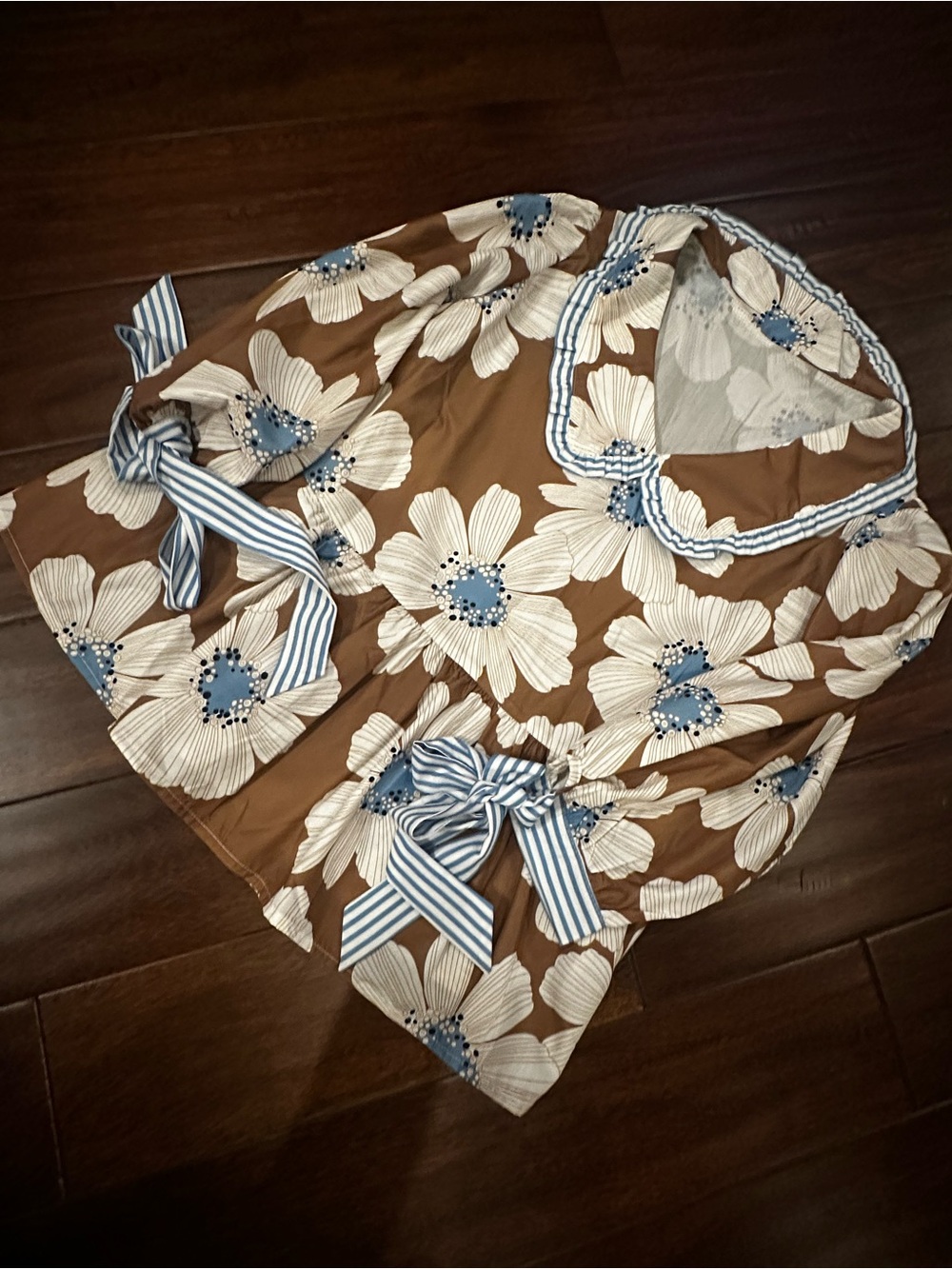 SHEIN Cream Floral Print Blouse with Subtle Blue Stripes